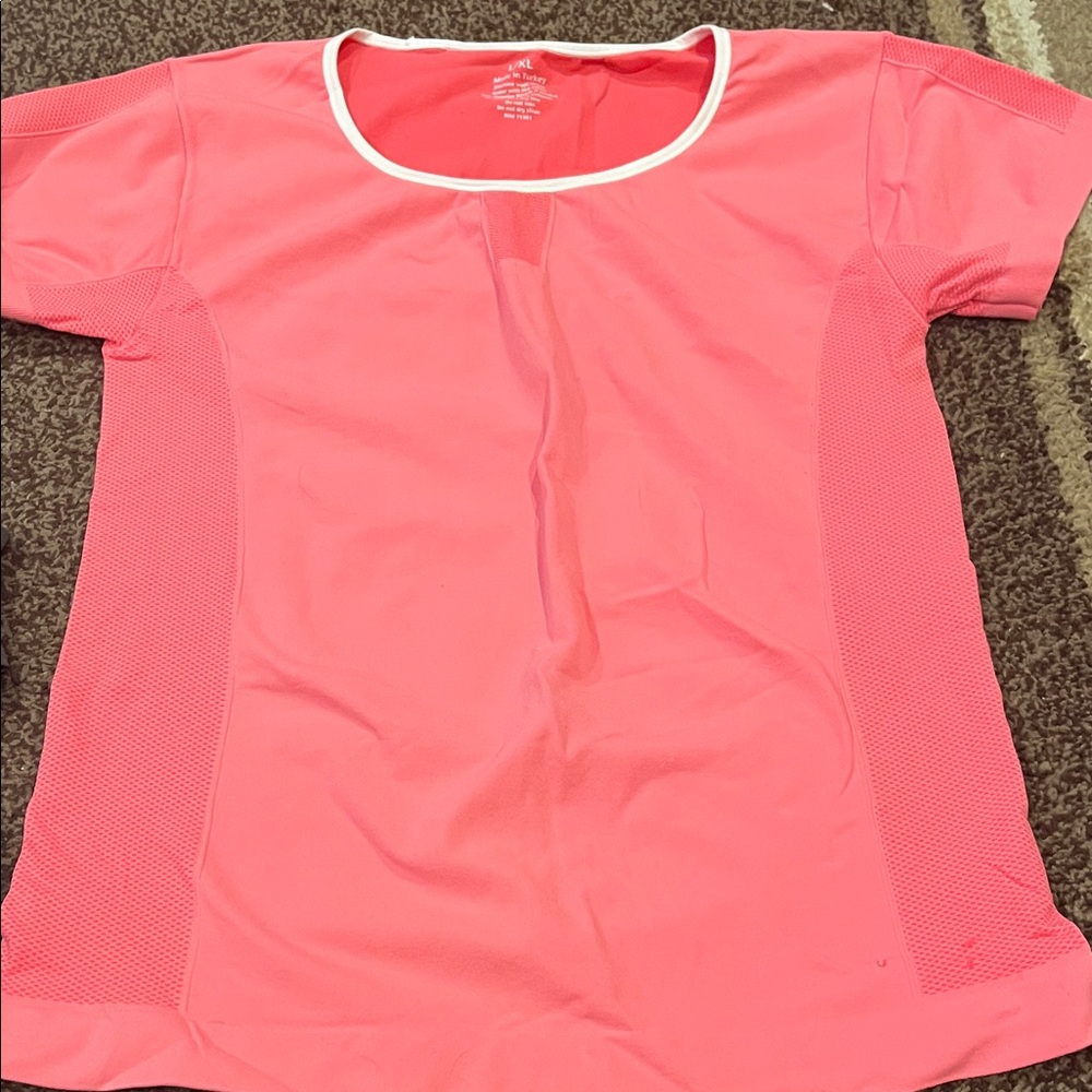 Women's Pink Athletic Top
